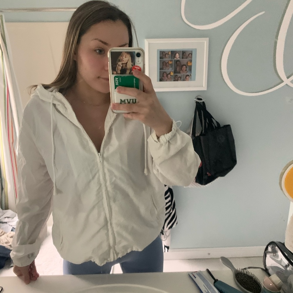 brandy melville windbreaker jacket